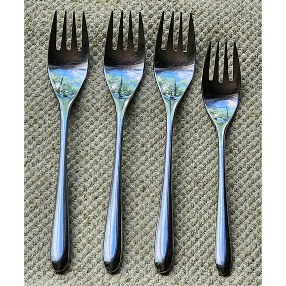 Washington Forge WF TEARDROP 1 Salad and 3 Dinner Forks Flatware Stainless Korea - Picture 1 of 6